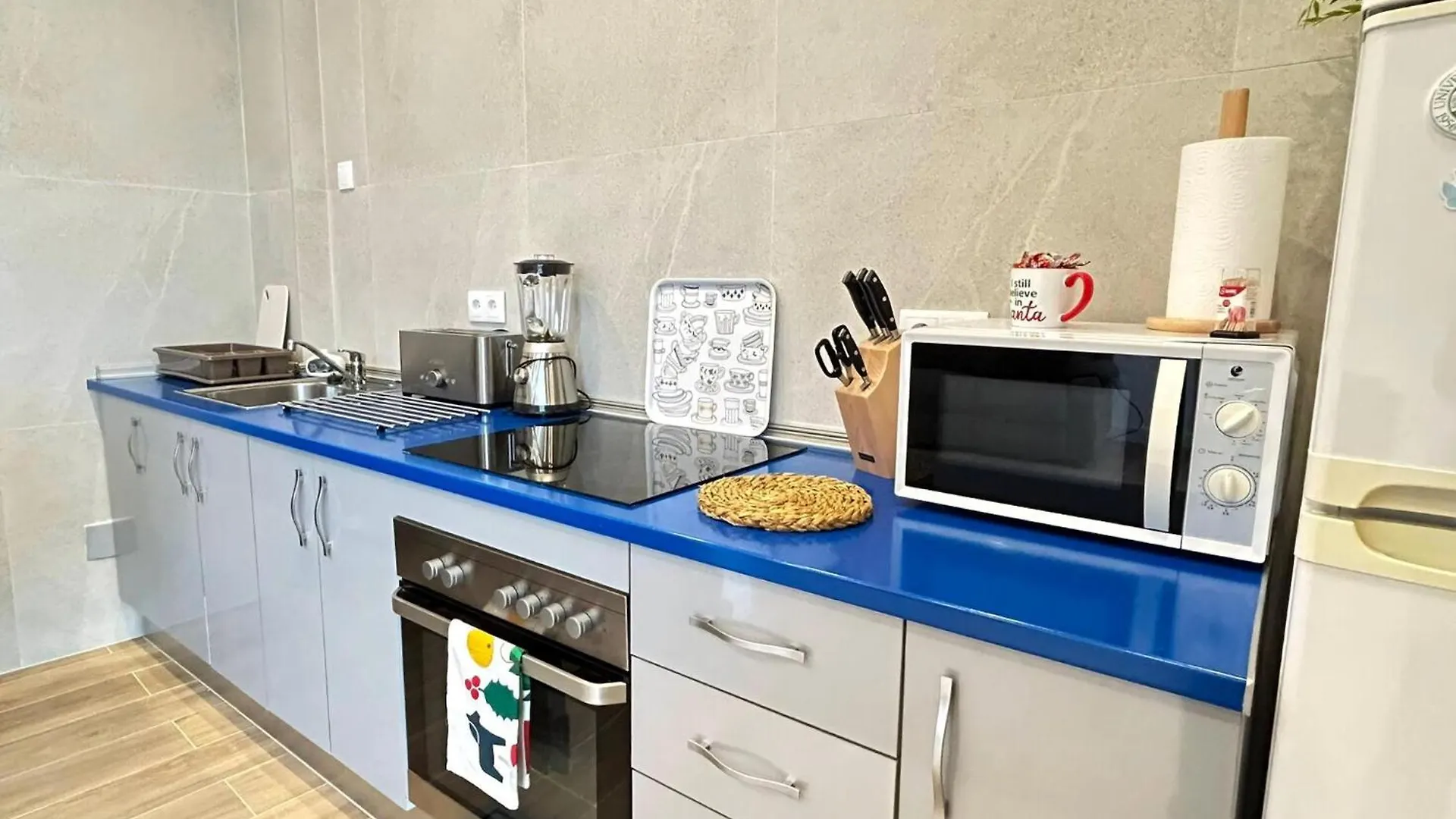 Apartment Wohnung El Patio Mit Privatparkplatz